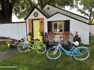 1223 N 1st St, Coeur D Alene, ID 83814