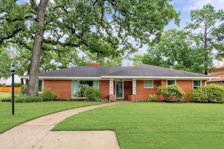920 Hickory Hollow St, Houston, TX 77024