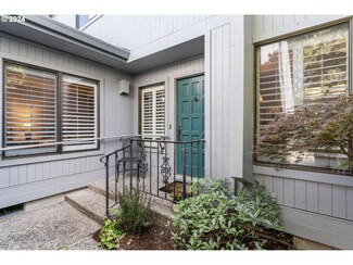 226 Spyglass Dr, Eugene, OR 97401