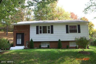 6821 Furman Pkwy, Riverdale, MD 20737