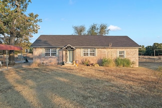 2225 S Main St, Jay, OK 74346