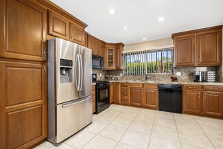 72930 Mesa View Dr, Palm Desert, CA 92260