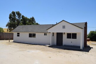 9501 S Academy Ave, Selma, CA 93662