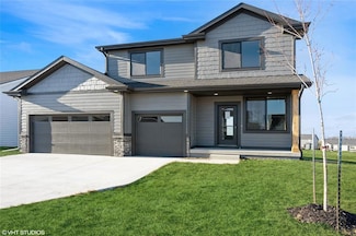 2750 SE Florence Dr, Waukee, IA 50263
