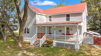 2613 Pine Grove Rd, Paris, KY 40361