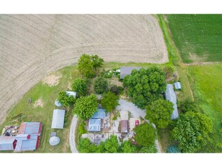 3028 225th St, Williamsburg, IA 52361