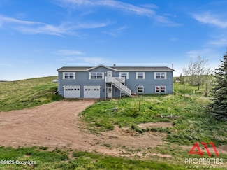 14 Lowery Ranch Rd, Gillette, WY 82718