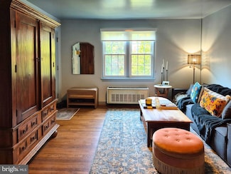 13 Auburn Ct Unit B, Alexandria, VA 22305