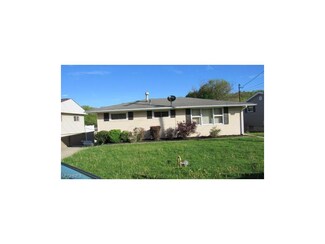 312 Marquette Ave, Follansbee, WV 26037