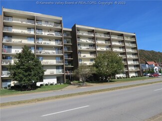 2106 Kanawha Blvd E Unit 717, Charleston, WV 25311