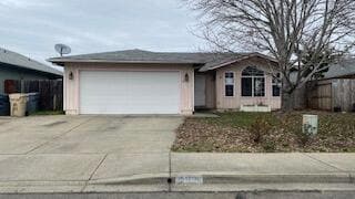 2160 SW Bridge St, Grants Pass, OR 97526