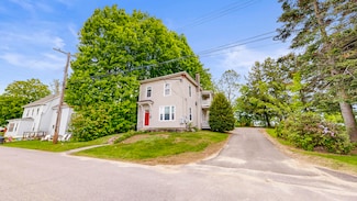 17 Wellman St, Lewiston, ME 04240