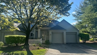 4 Harker Hill Dr Unit 4, Hamburg, NJ 07419
