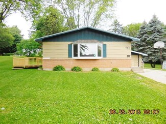 481 Sunrise Ln, Markesan, WI 53946