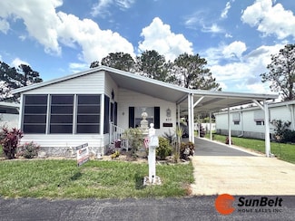402 Bruce Ave, Wildwood, FL 34785