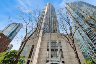 512 N Mcclurg Ct Unit 902, Chicago, IL 60611