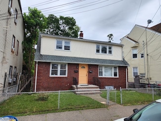 421-423 E 27th St, Paterson, NJ 07514
