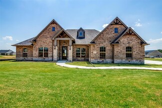 329 Monument Place, Azle, TX 76020