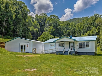 471 Claude Cook Rd, Sylva, NC 28779