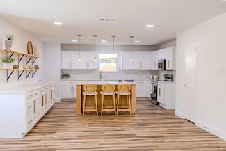 2416 Big Spring Dr, Fort Worth, TX 76120
