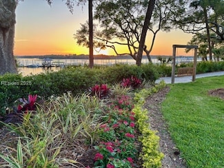 6 Village Dr N Unit 155, Hilton Head Island, SC 29926