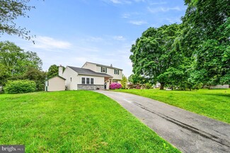 1035 Brookwood Dr, Phoenixville, PA 19460