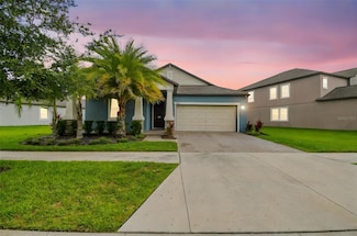 9816 Ivory Dr, Sun City Center, FL 33573