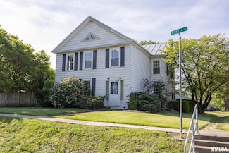 309 W State St, Payson, IL 62360