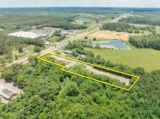 1586 Us Highway 331 S, Defuniak Springs, FL 32435