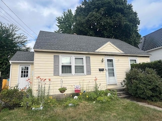 277 Cypress St, Manchester, NH 03103