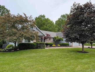 195 Wabash Valley Dr, Geneva, IN 46740