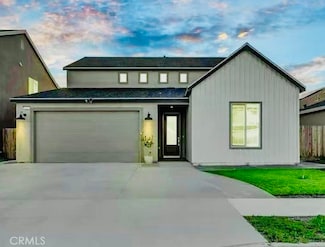 1327 S Palm St, Visalia, CA 93292