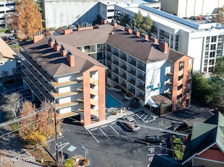 685 River Rd Unit 307, Gatlinburg, TN 37738