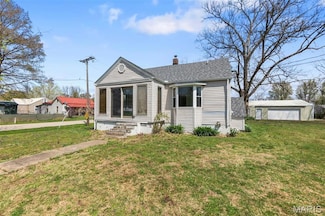 325 W Mckinley St, Delta, MO 63744