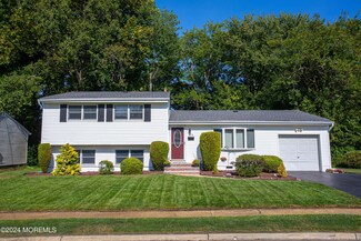 64 Annapolis Dr, Hazlet, NJ 07730
