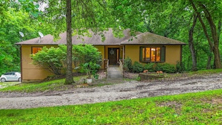 3900 N Meyerson Dr, Columbia, MO 65202
