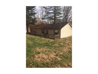 83 E Rainforth Rd, Sulphur, IN 47174
