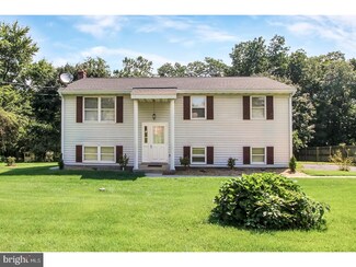 219 Reifsnyder Rd, Lititz, PA 17543