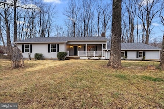 6134 Lee Hwy, Warrenton, VA 20187