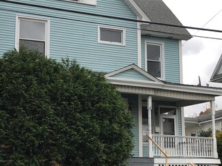 1134 Main St, Avoca, PA 18641