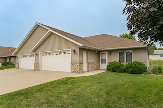 723 N Park Dr, Spring Valley, MN 55975