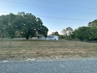 5805 Ridge Ct, Okeechobee, FL 34972
