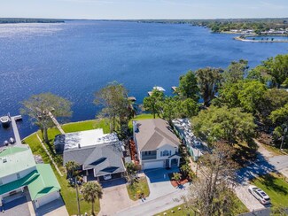 1162 Tookes Rd, Tarpon Springs, FL 34689