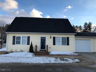 64 Mansfield Ave Unit 1, Morrisville, VT 05661