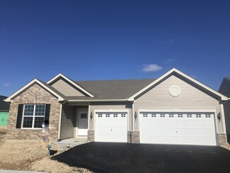 1805 Alta Dr, Volo, IL 60020