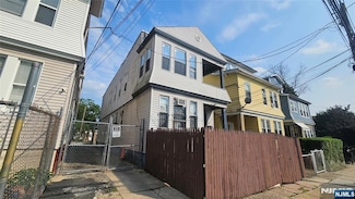 144 Alexander St, Newark, NJ 07106