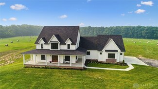 1022 Stevenson Rd, Xenia, OH 45385