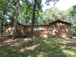4476 Nc Hwy 200, Stanfield, NC 28163