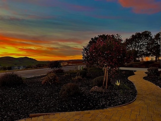 936 Calle Cruz, San Juan Bautista, CA 95045