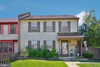 8 Oak Forest Dr, Sicklerville, NJ 08081